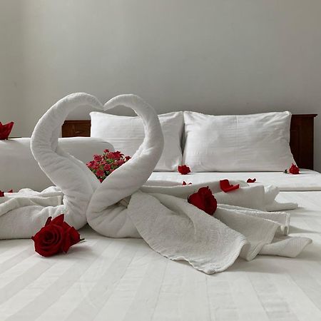 Rich Hotel Кан То Екстериор снимка