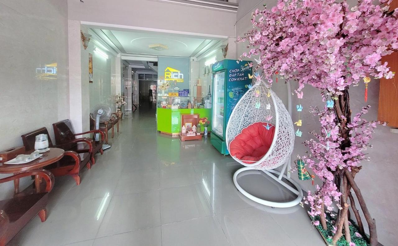 Rich Hotel Кан То Екстериор снимка