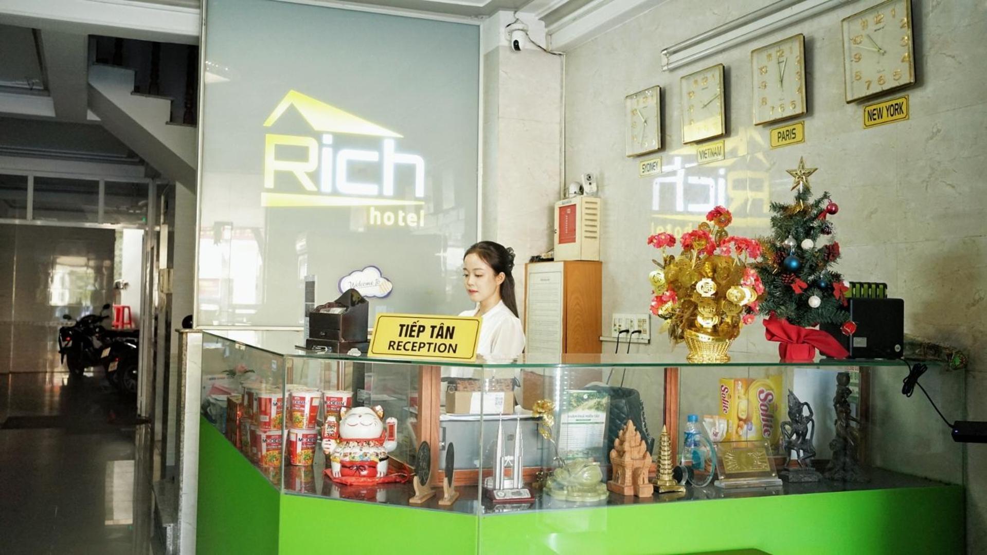 Rich Hotel Кан То Екстериор снимка